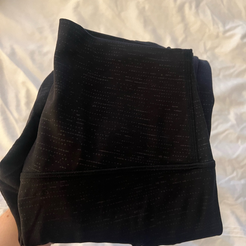 Lululemon Align 21 Inch Black Patterned - image 4